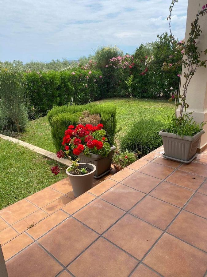 Georges Galaxidi, Family, Pool And Garden Villa Galaxidi